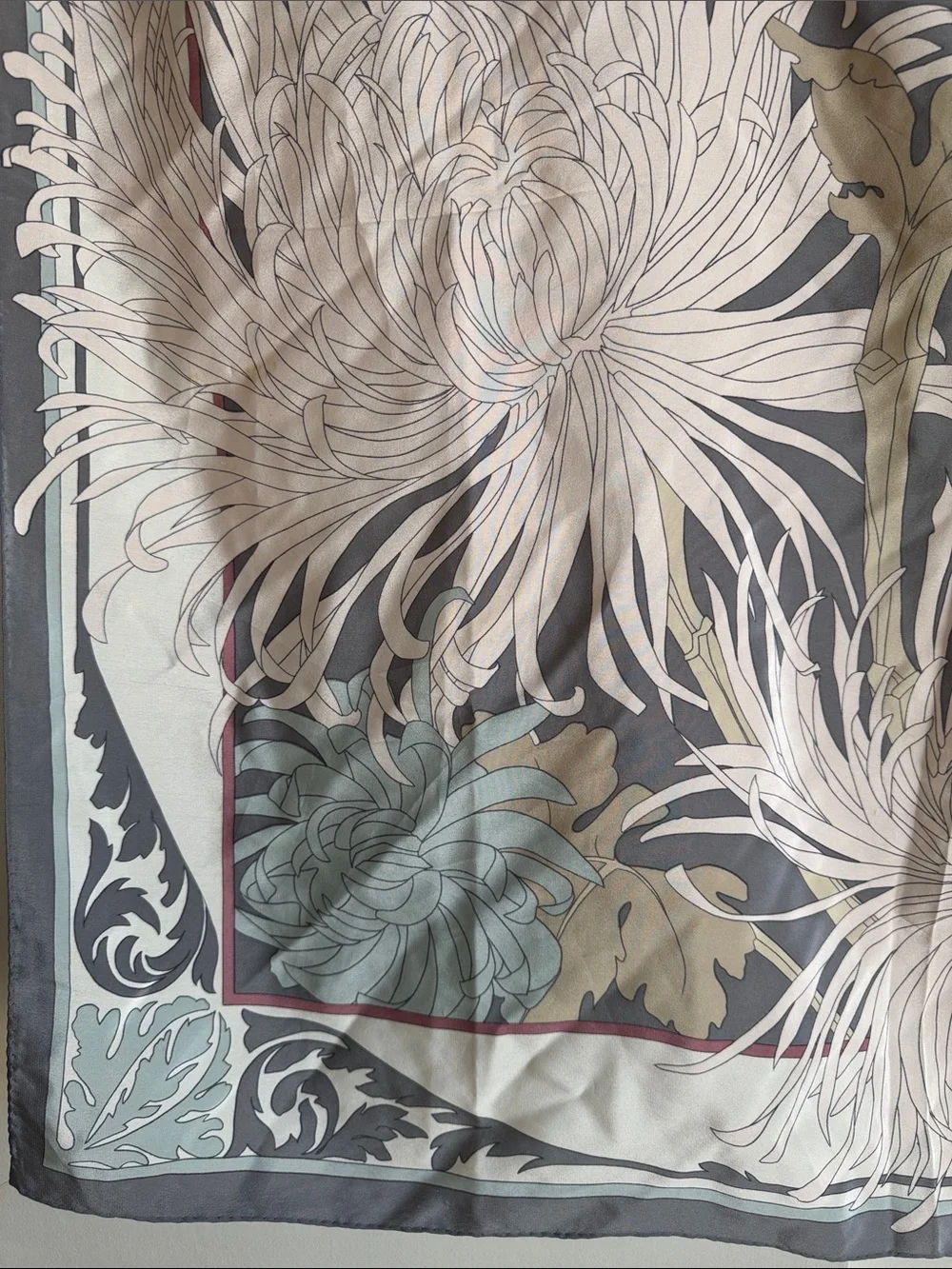 Vintage 1970s Ginnie Johansen Floral Abstract Art Deco Silk Scarf 34 x 34